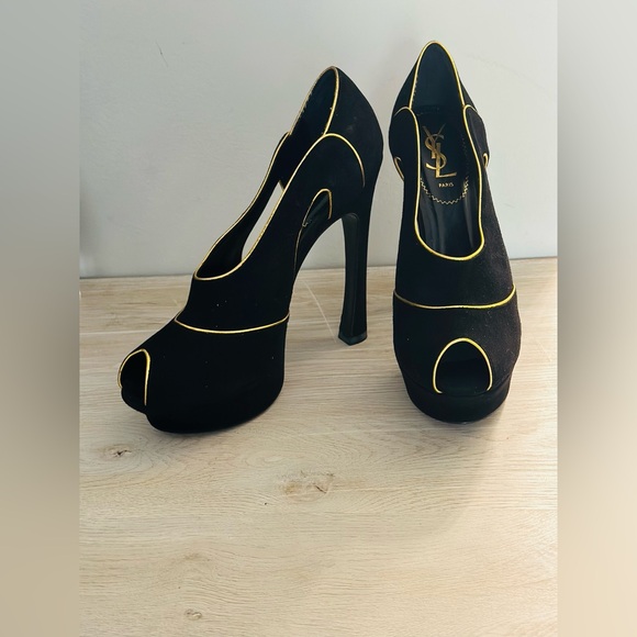 Saint Laurent - Picture 2 of 7